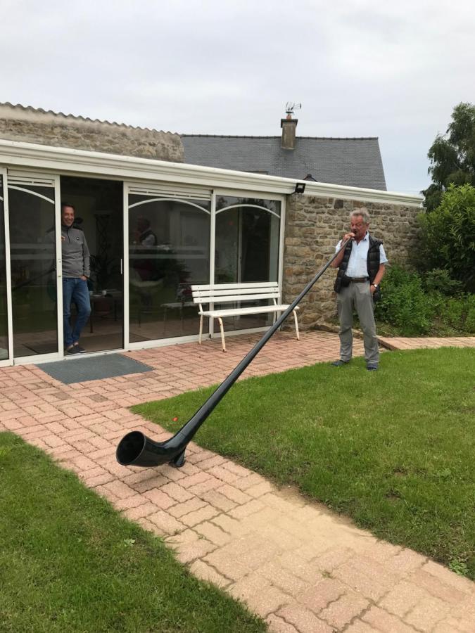Bleu Outremer Saint-Cast-le-Guildo Esterno foto