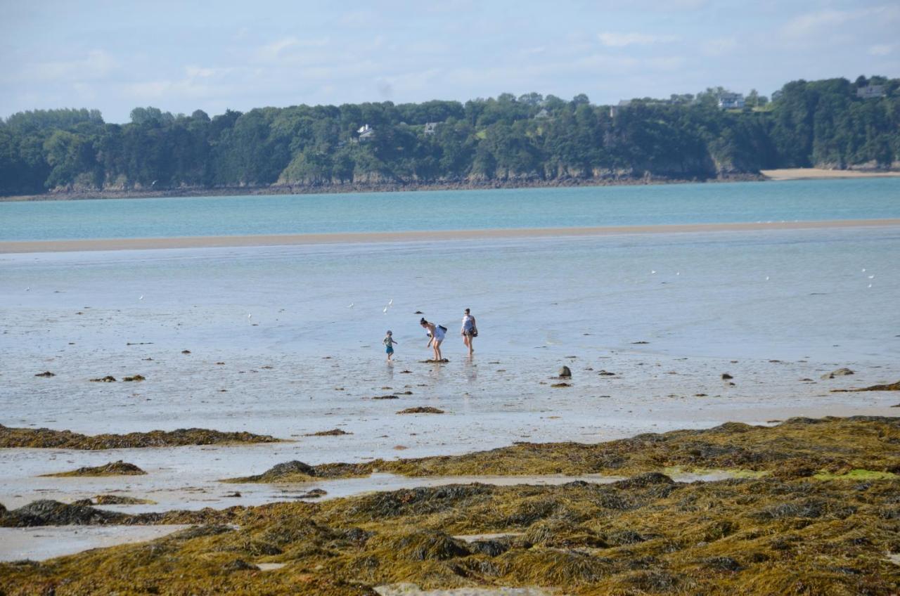 Bleu Outremer Saint-Cast-le-Guildo Esterno foto